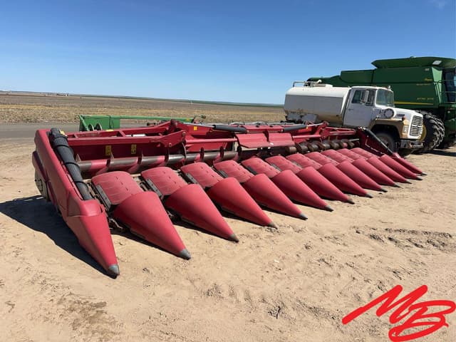 Image of Case IH 4412F equipment image 2