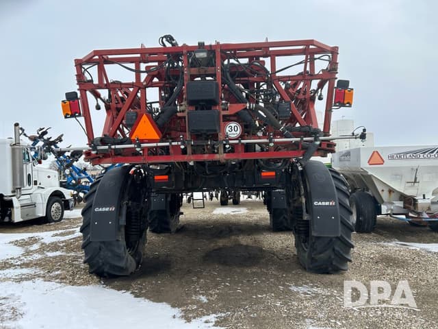 Image of Case IH Patriot 4420 equipment image 4