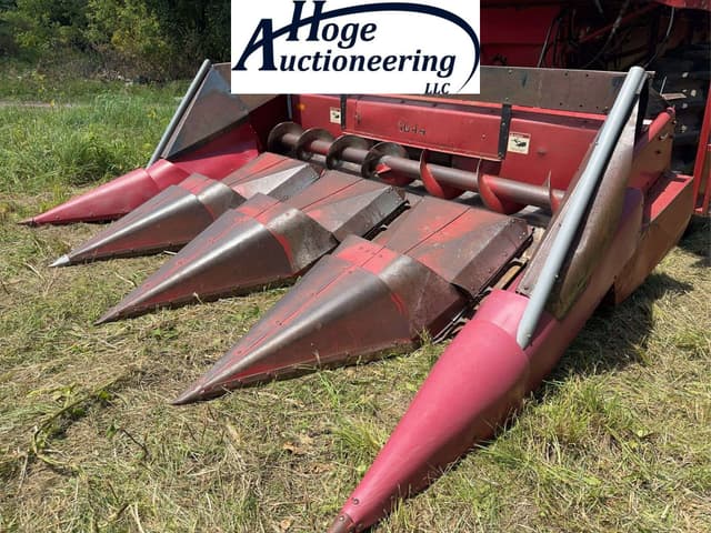Image of Case IH 1044 equipment image 1