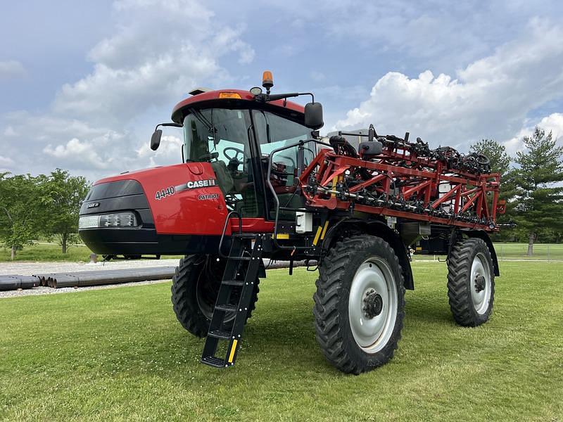 Image of Case IH Patriot 4440 Primary image