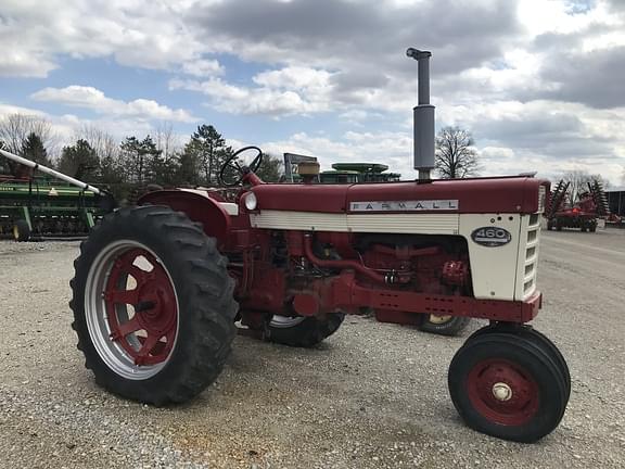 Image of Farmall 460 equipment image 4