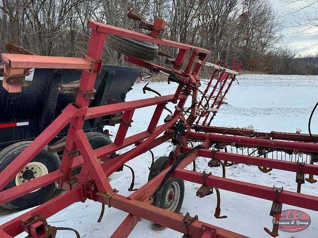 Image of Case IH 4600 equipment image 2