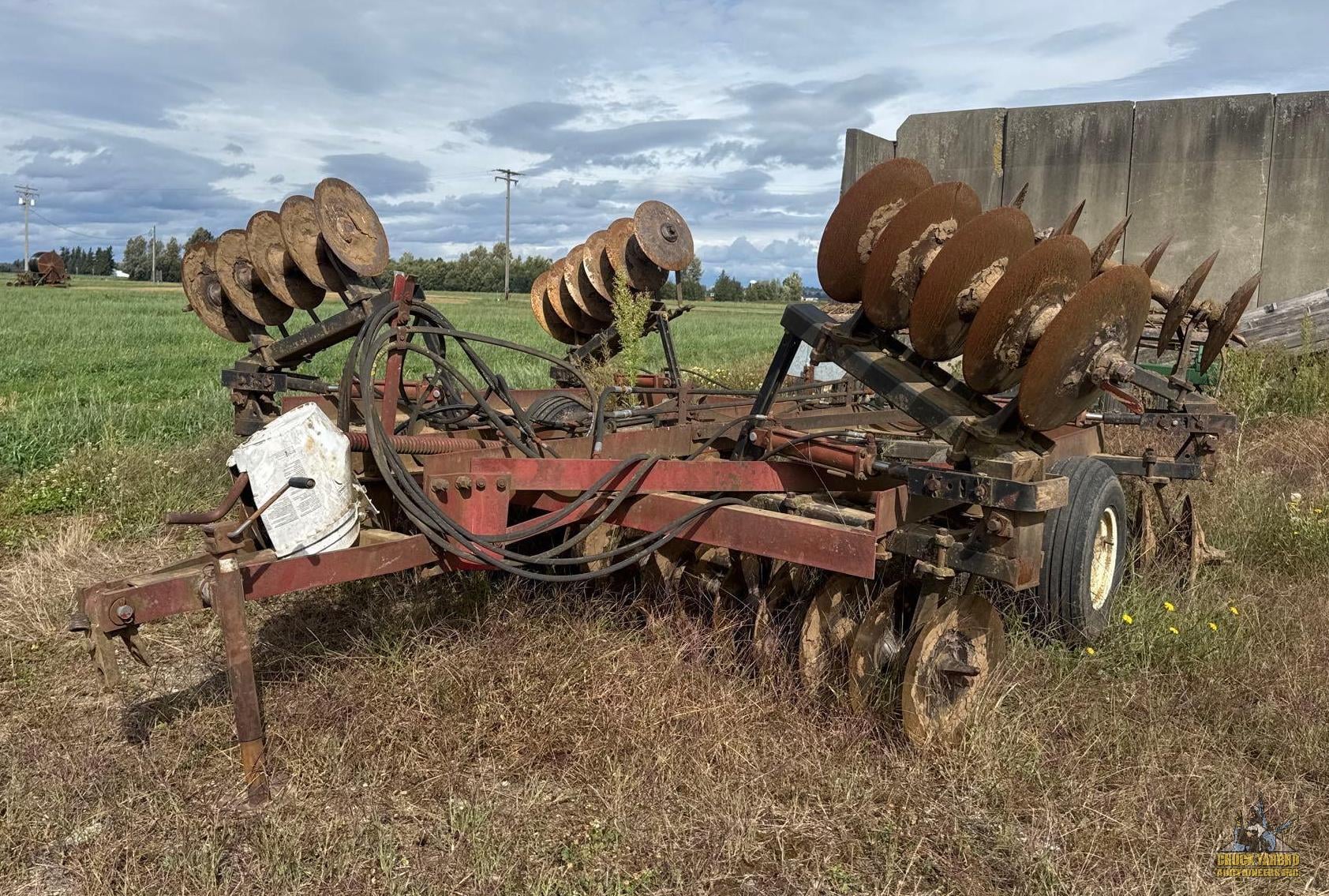 Case IH 475 Equipment Image0