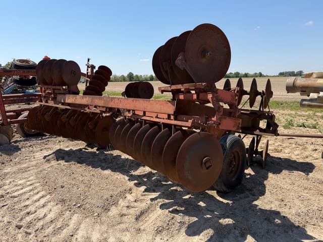 Image of Case IH 480 equipment image 2