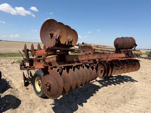 Image of Case IH 480 equipment image 3