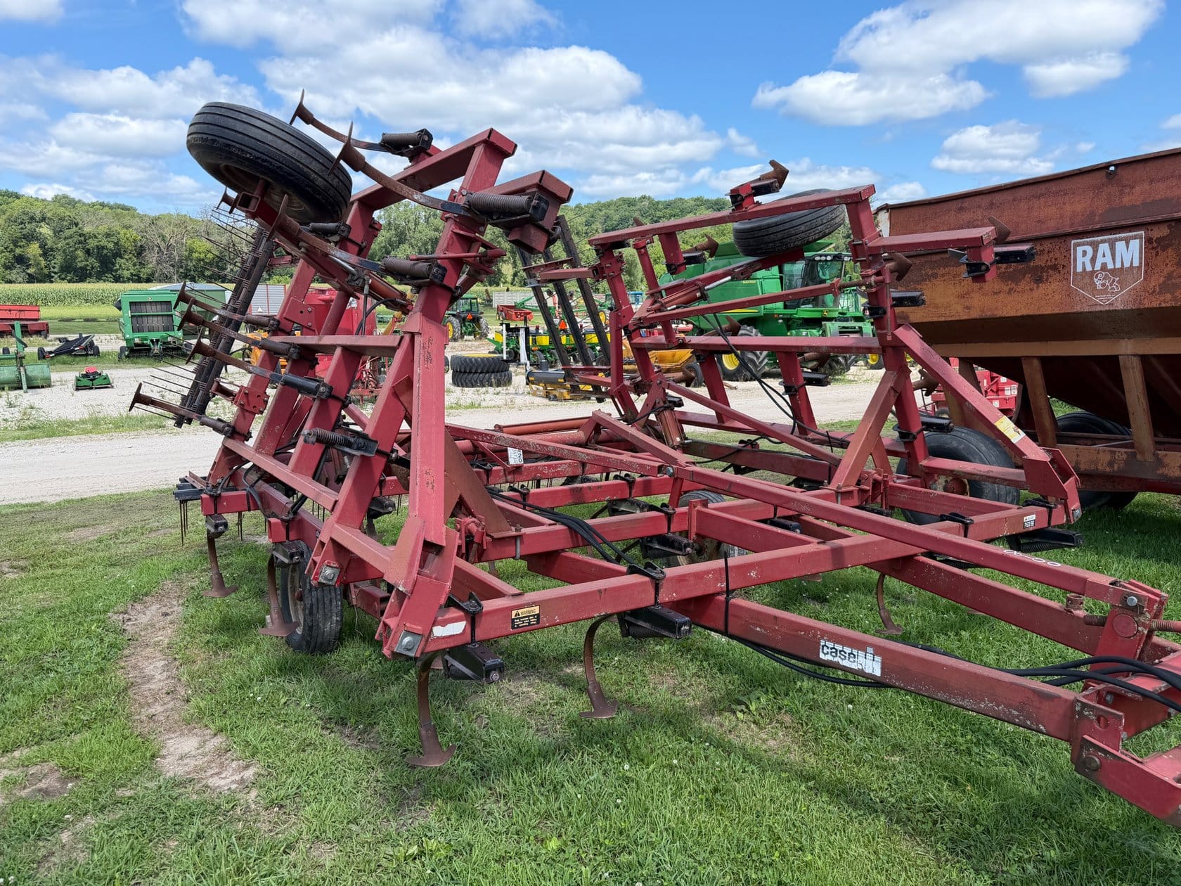 Case IH 4800 Equipment Image0