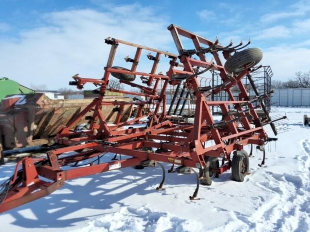 Image of Case IH 4800 Primary image