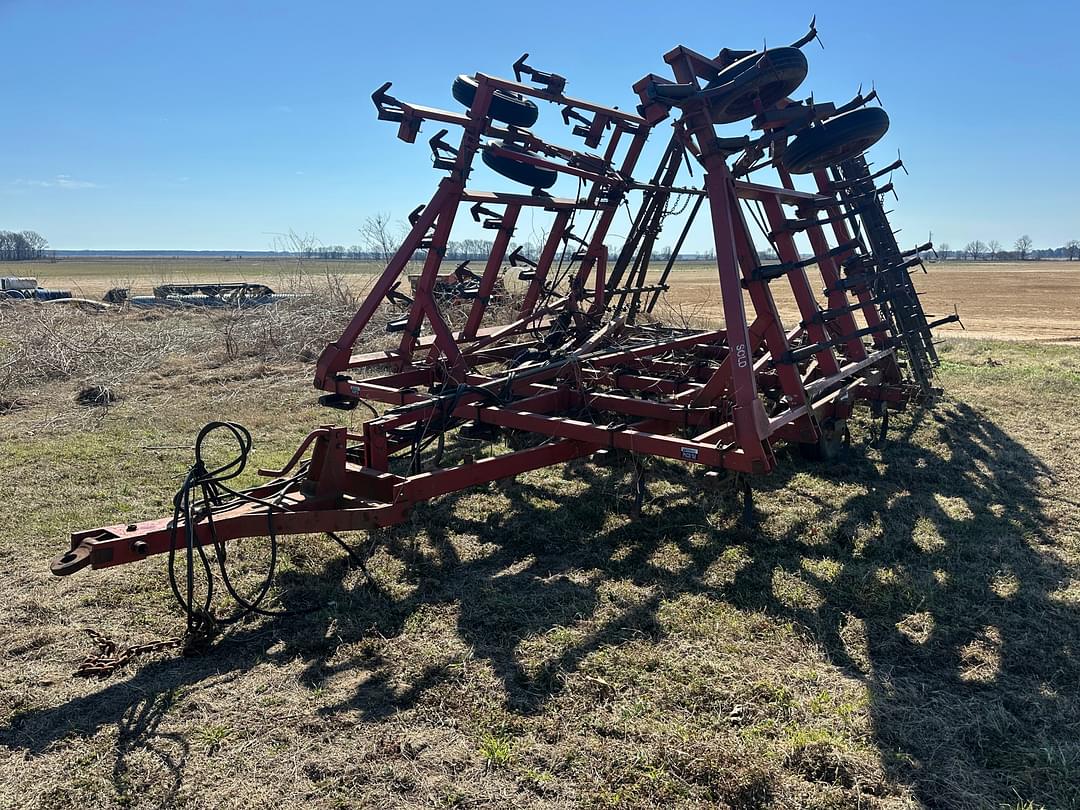 Image of Case IH 4800 Primary image