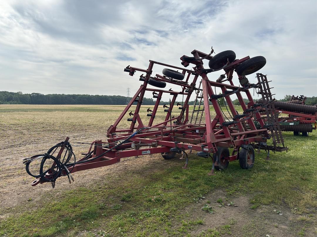 Image of Case IH 4800 Primary image