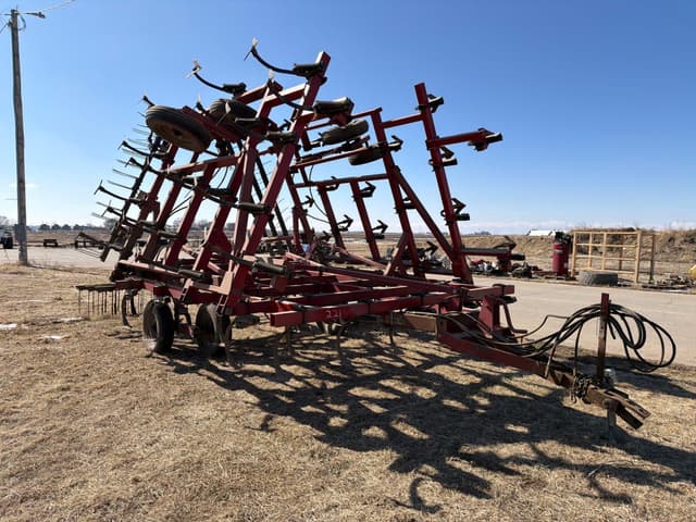 Image of Case IH 4800 equipment image 2