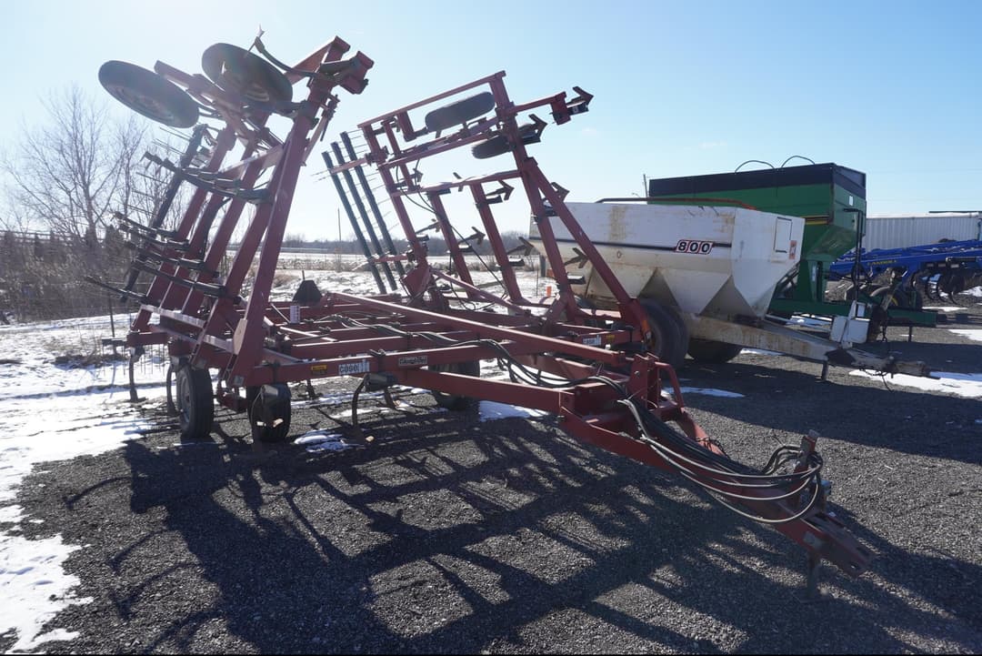 Image of Case IH 4800 Primary image