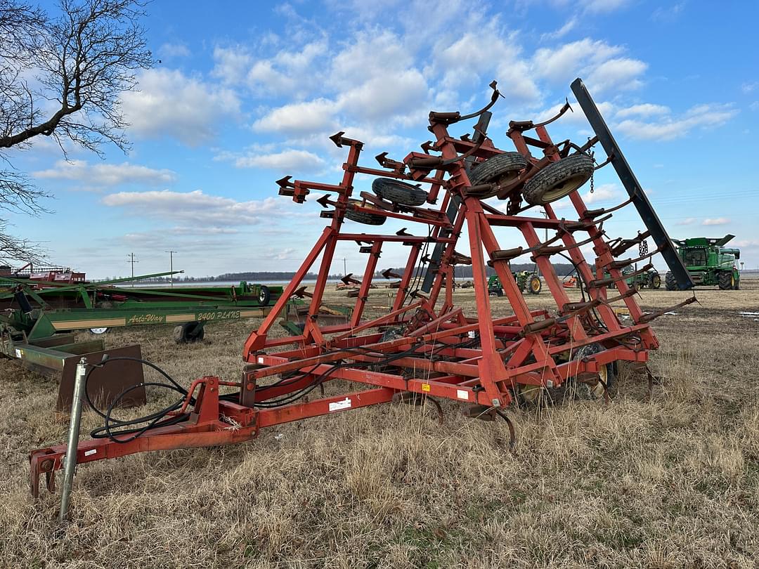 Image of Case IH 4800 Primary image