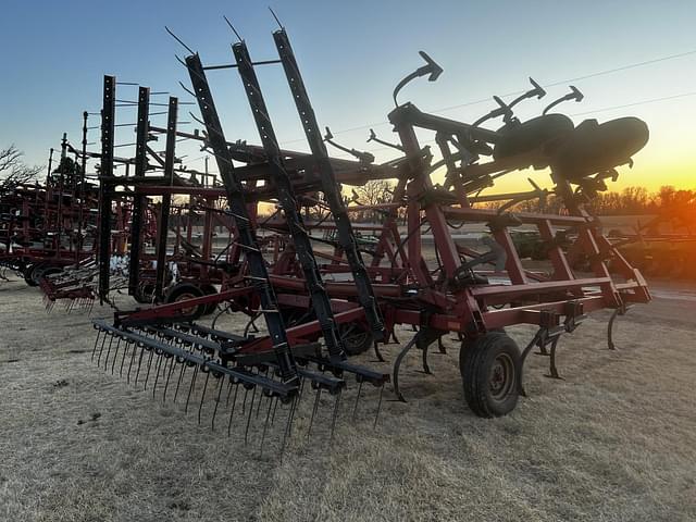 Image of Case IH 4800 equipment image 3