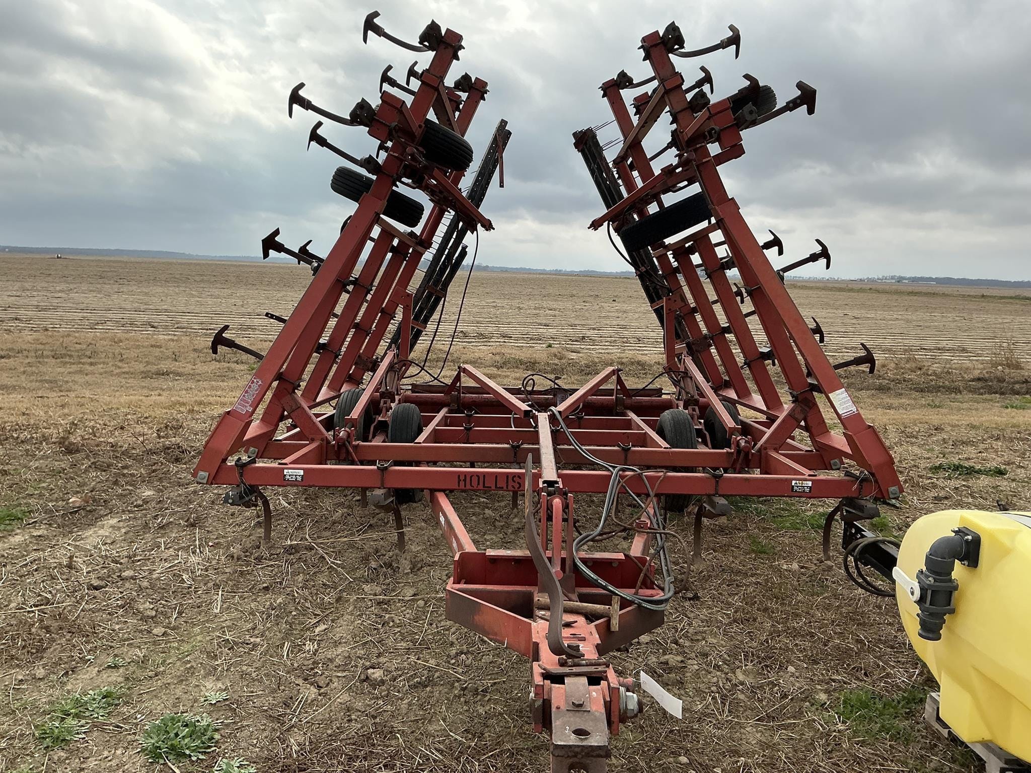 Case IH 4800 Equipment Image0