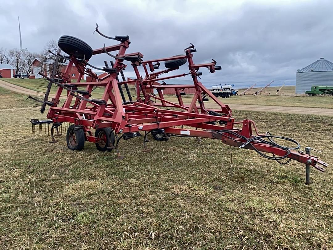 Image of Case IH 4800 Primary image