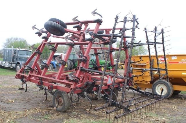 Image of Case IH 4800 equipment image 2