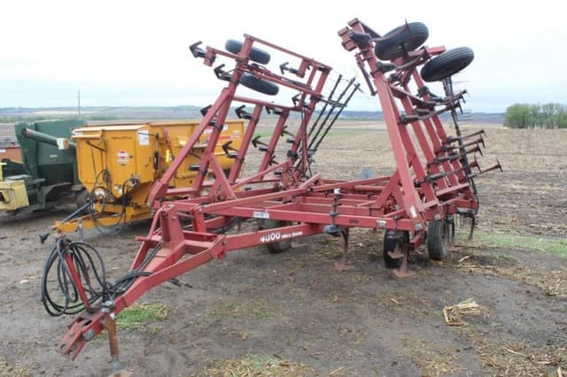 Image of Case IH 4800 equipment image 1