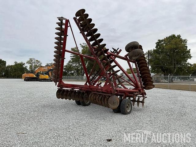 Image of Case IH 490 equipment image 4