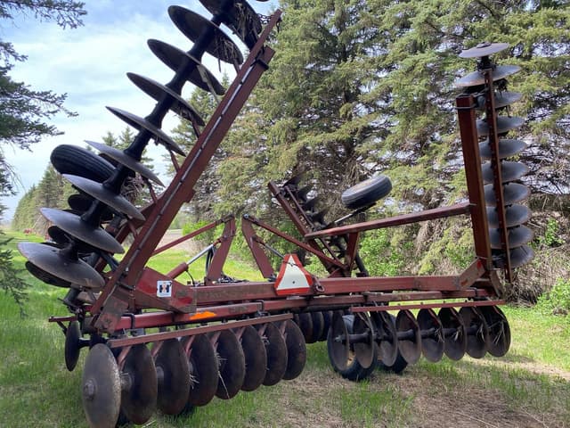 Image of Case IH 490 equipment image 3