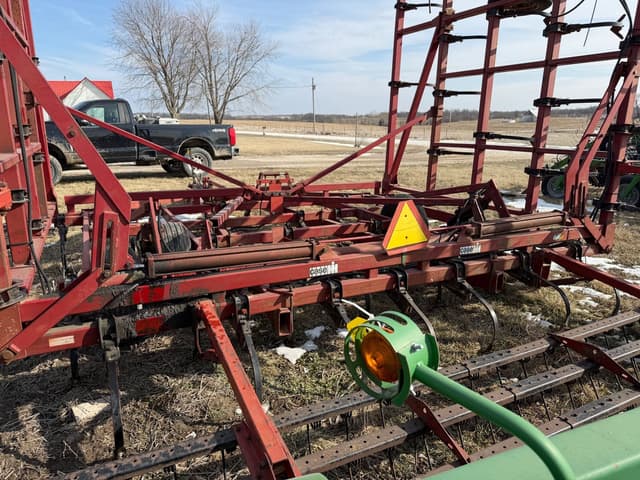 Image of Case IH 4900 equipment image 2