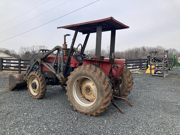 Image of Case IH 495 equipment image 2