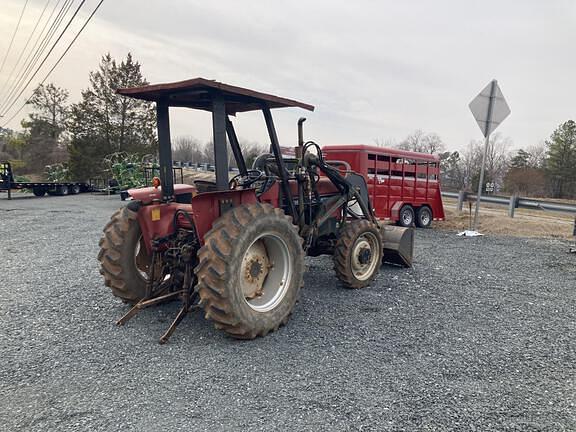 Image of Case IH 495 equipment image 3