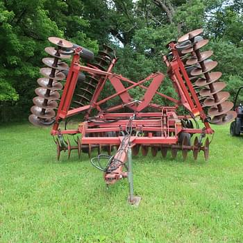 Case IH 496 Equipment Image0