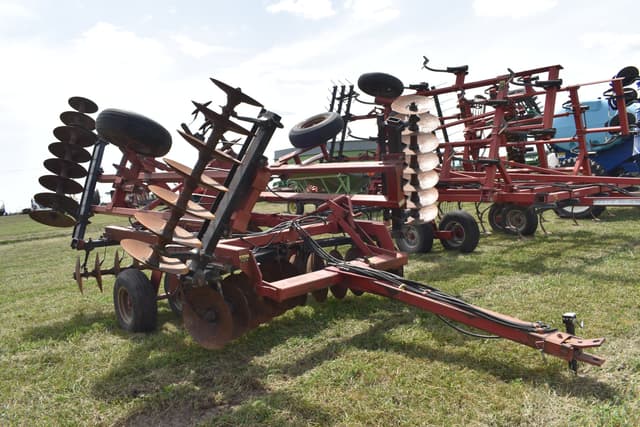 Image of Case IH 496 equipment image 2