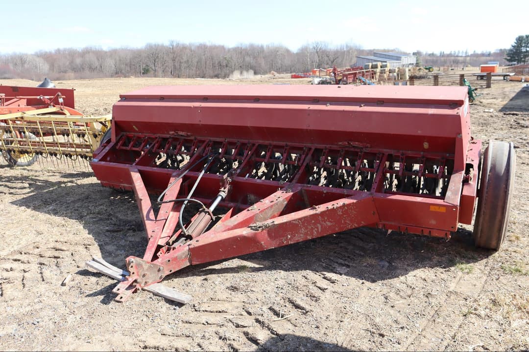 Image of Case IH 5100 Primary image