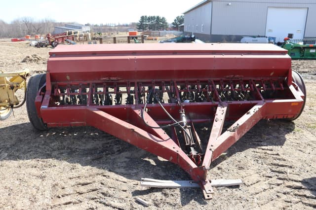 Image of Case IH 5100 equipment image 1