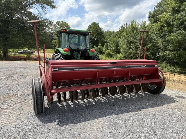 Image of Case IH 5100 equipment image 3