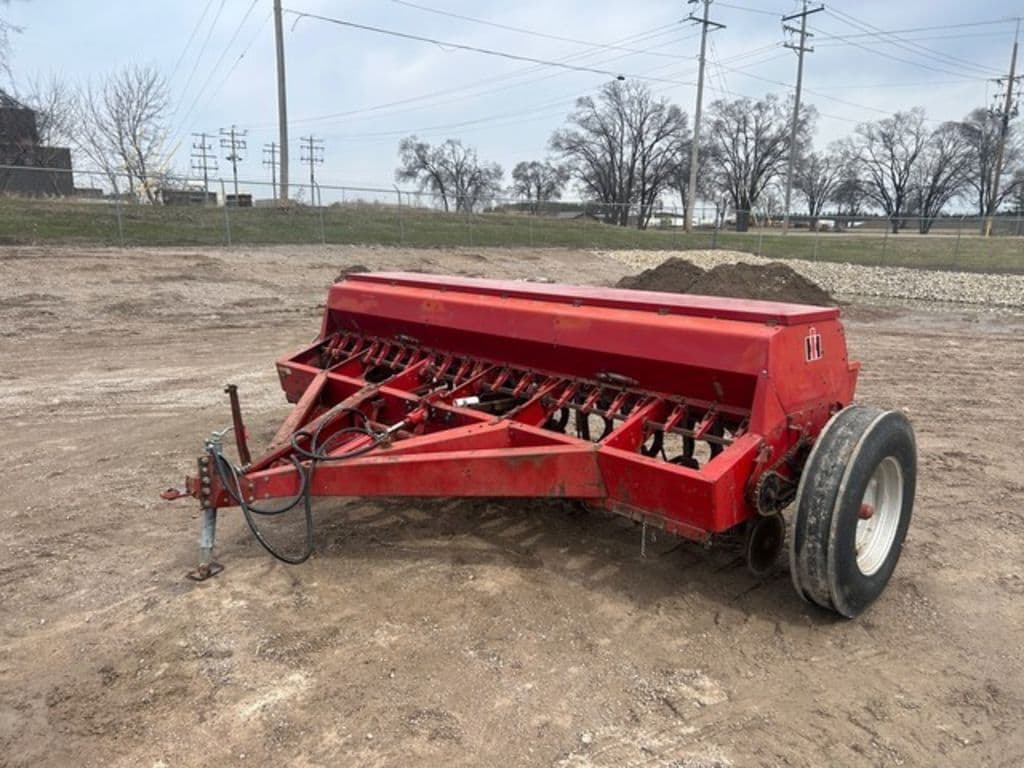 Image of Case IH 5100 Primary image