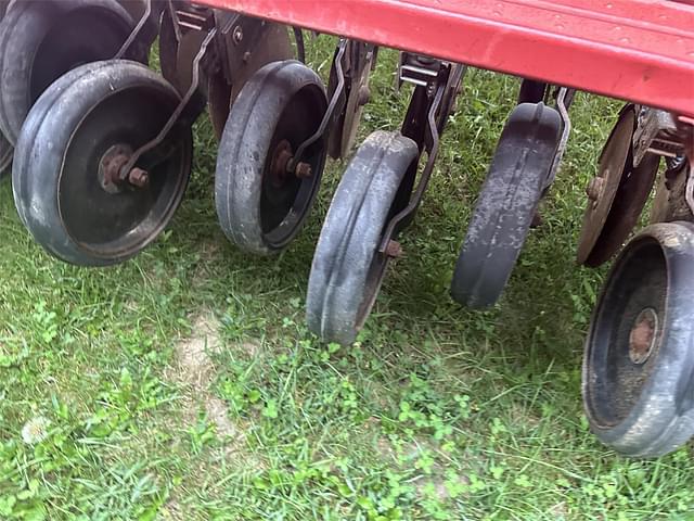 Image of Case IH 5100 equipment image 3