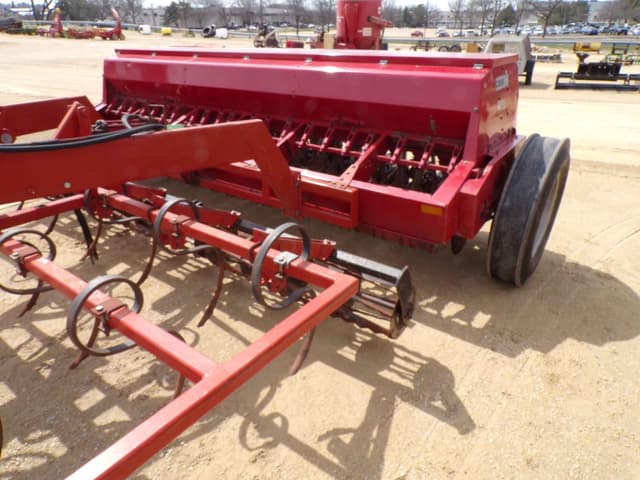 Image of Case IH 5100 equipment image 3