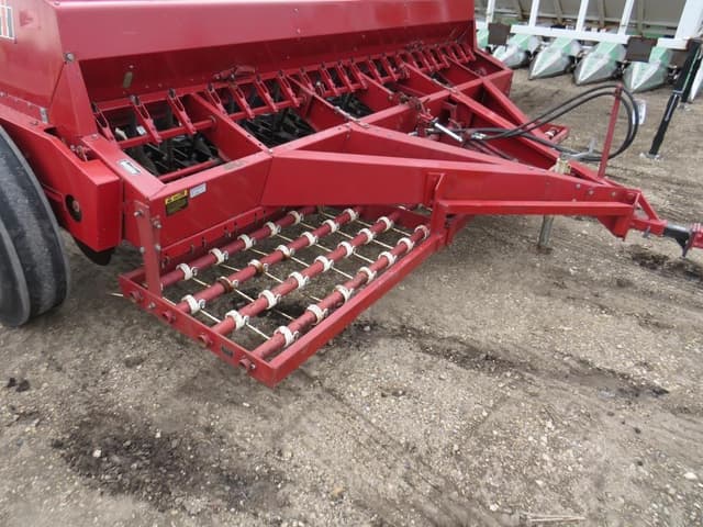 Image of Case IH 5100 equipment image 2