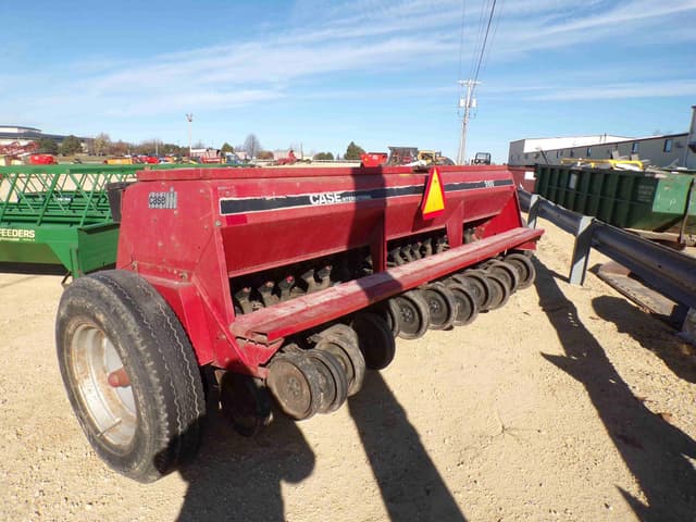 Image of Case IH 5100 equipment image 4