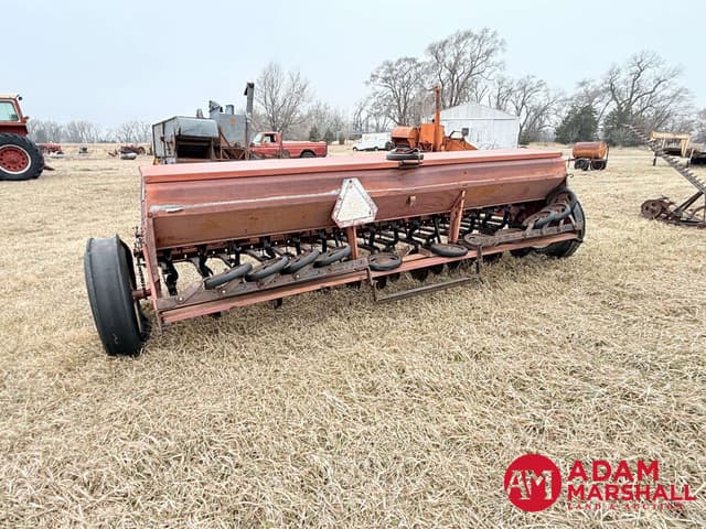 Image of Case IH 5100 equipment image 4