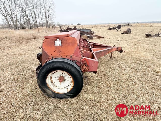 Image of Case IH 5100 equipment image 2