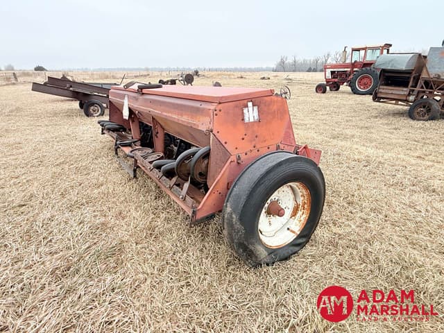 Image of Case IH 5100 equipment image 3