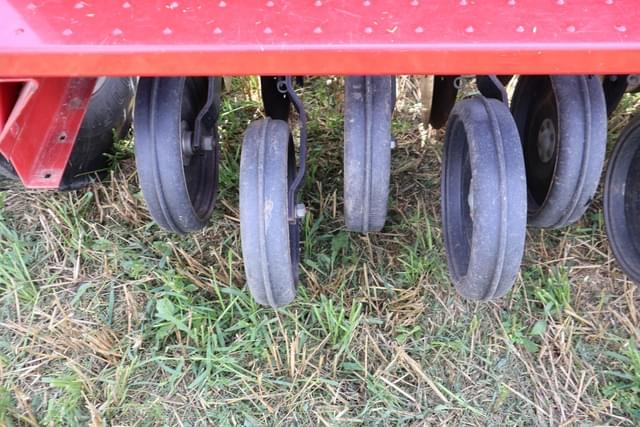 Image of Case IH 5100 equipment image 3