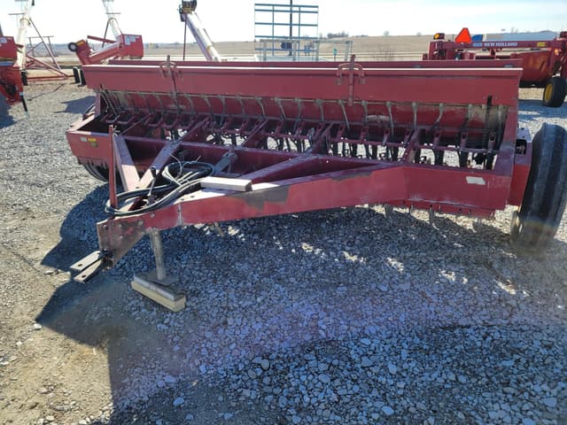 Image of Case IH 5100 equipment image 3