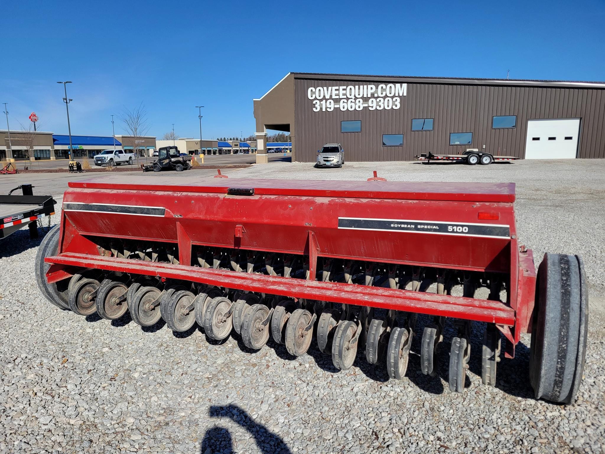 Case IH 5100 Equipment Image0