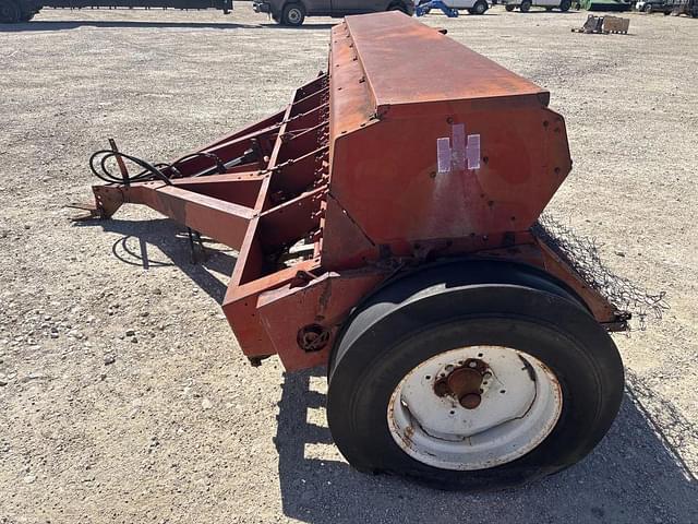 Image of Case IH 5100 equipment image 1