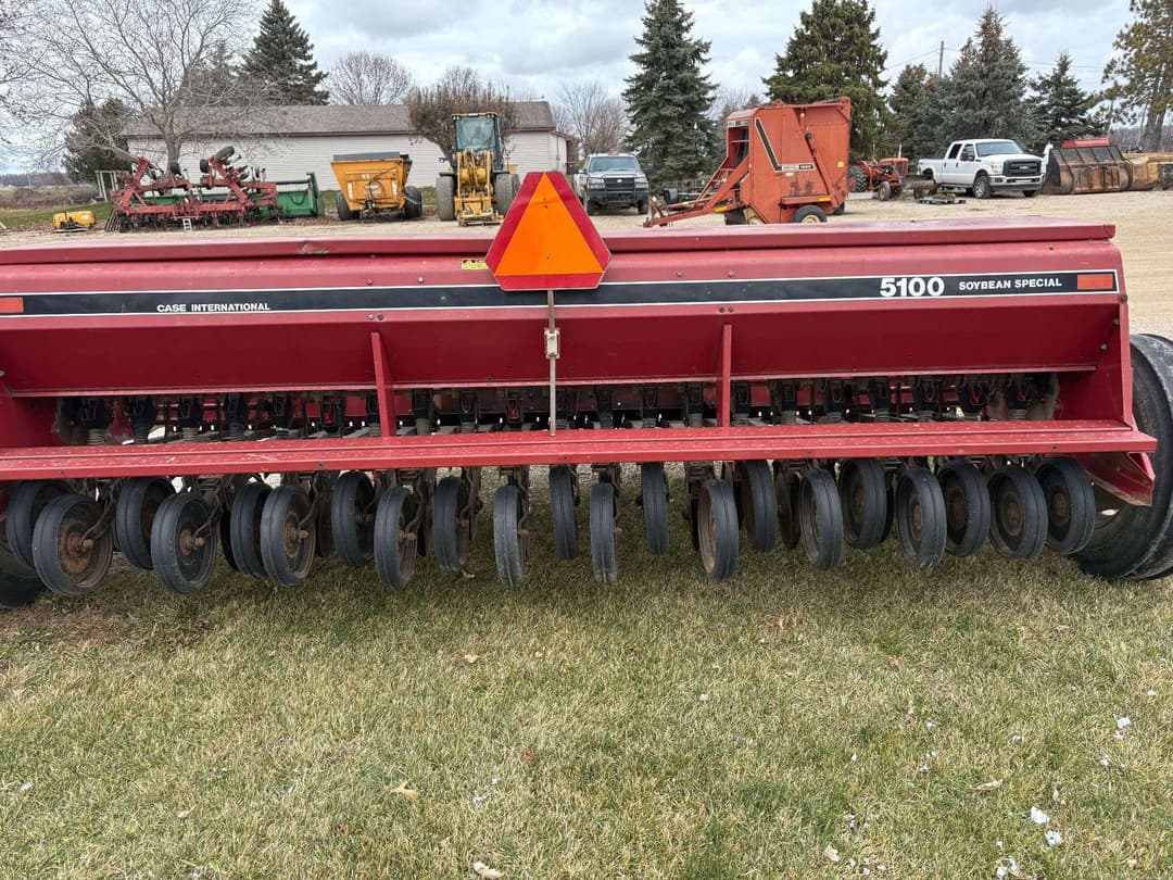 Image of Case IH 5100 Primary image