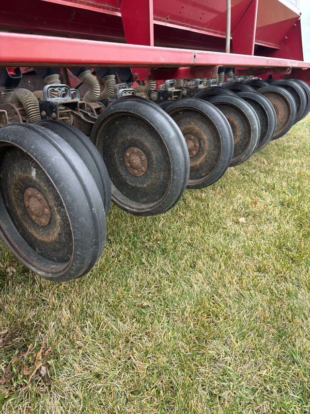 Image of Case IH 5100 equipment image 3