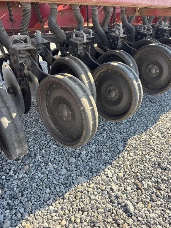 Image of International Harvester 5100 equipment image 4
