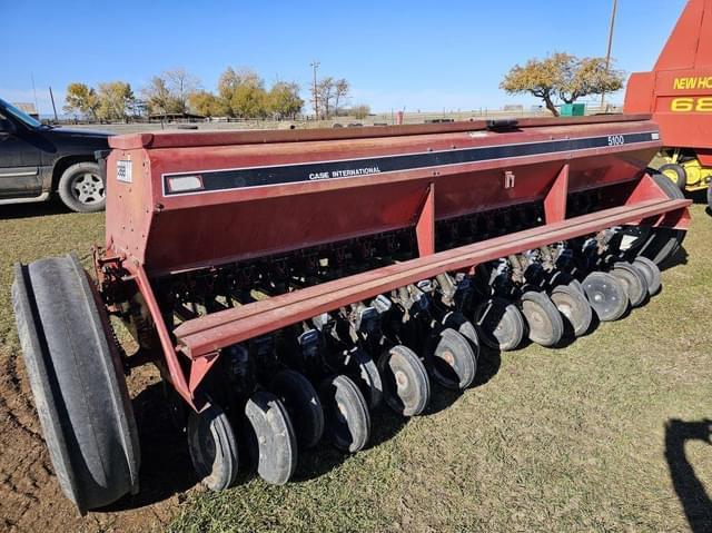 Image of Case IH 5100 equipment image 4