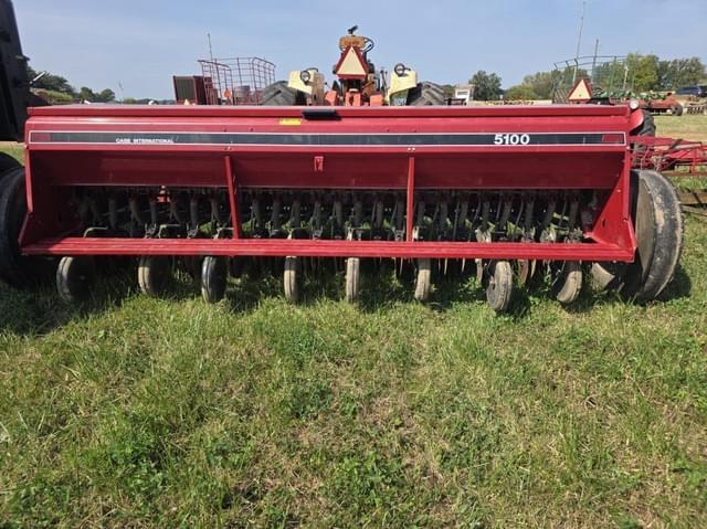 Image of Case IH 5100 equipment image 1
