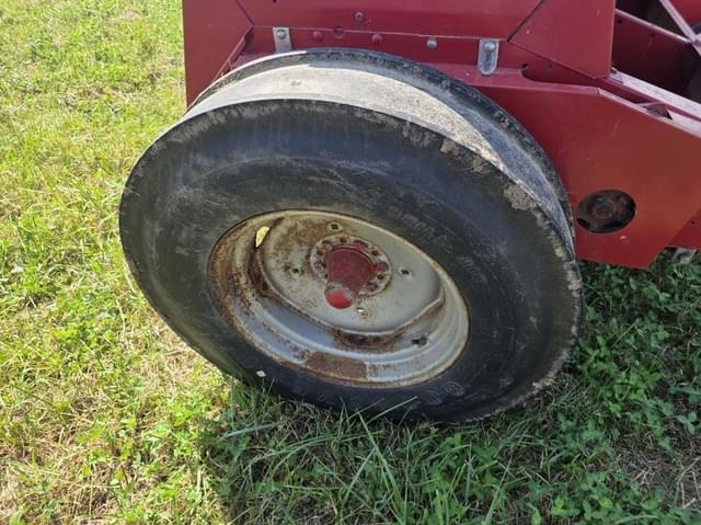 Image of Case IH 5100 equipment image 3