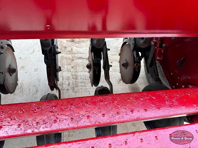 Image of Case IH 5100 equipment image 2